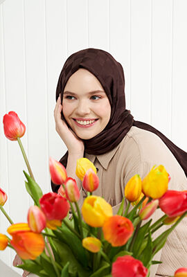 Madame Polo, Eşarp Modasına Yeni Bir Soluk Getiriyor!