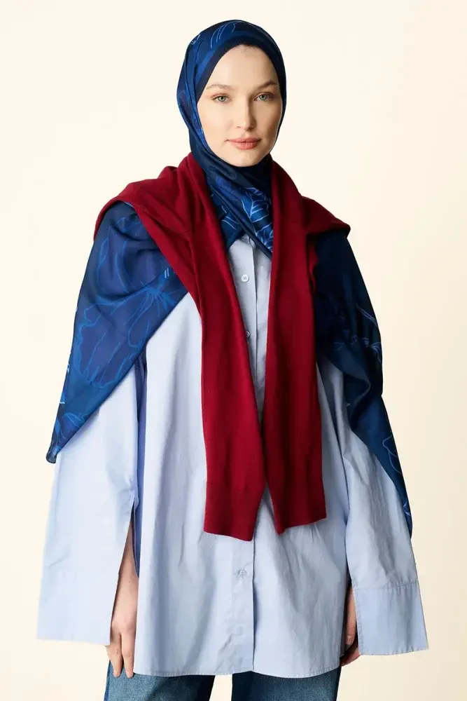 Amora Desenli Pamuk Dokulu Şal - Lacivert - MADAME POLO