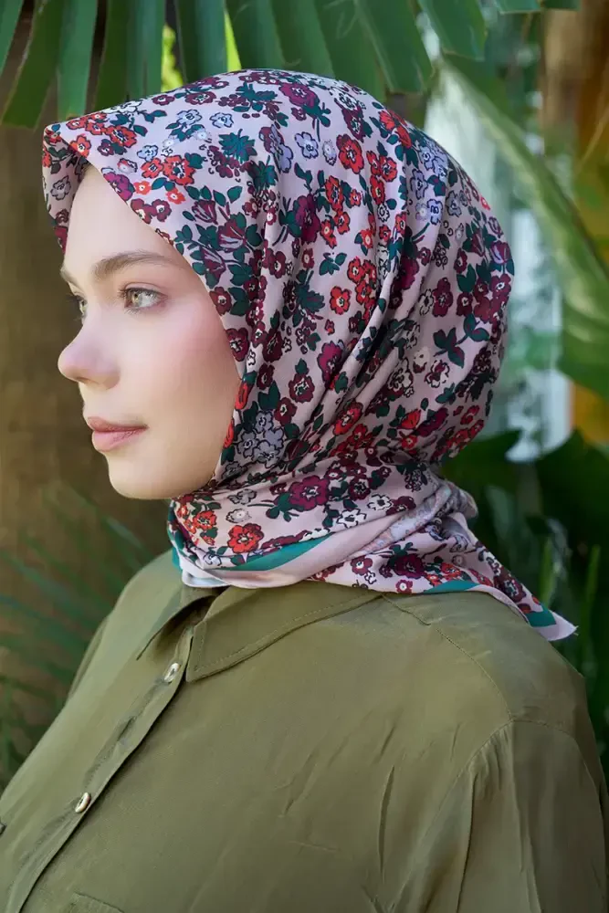 Aria Koleksiyonu Clarry Desen Eşarp - Bej - MADAME POLO