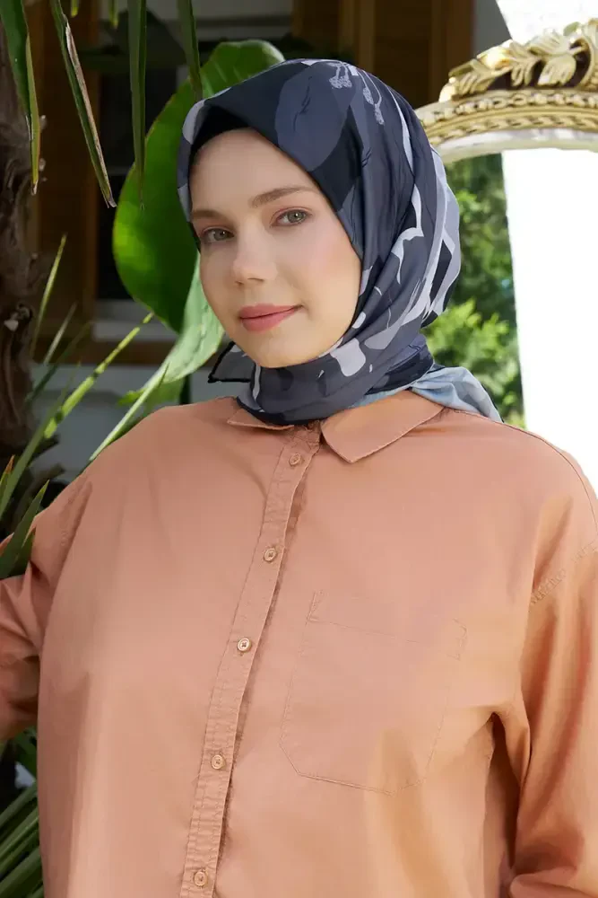 Aria Koleksiyonu Lilium Desen Eşarp - Siyah - MADAME POLO