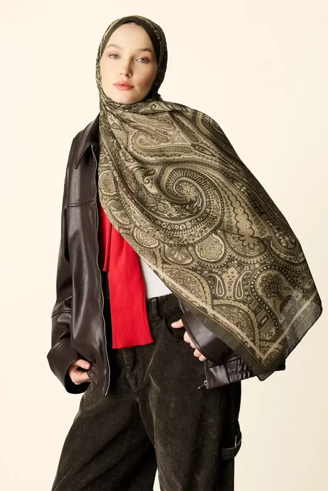 Clara Desenli Pamuk Dokulu Şal - Yağ Yeşili - MADAME POLO