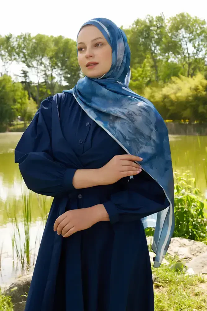 Feride Uludağ Crystal Flower Desen Şal - İndigo - 3