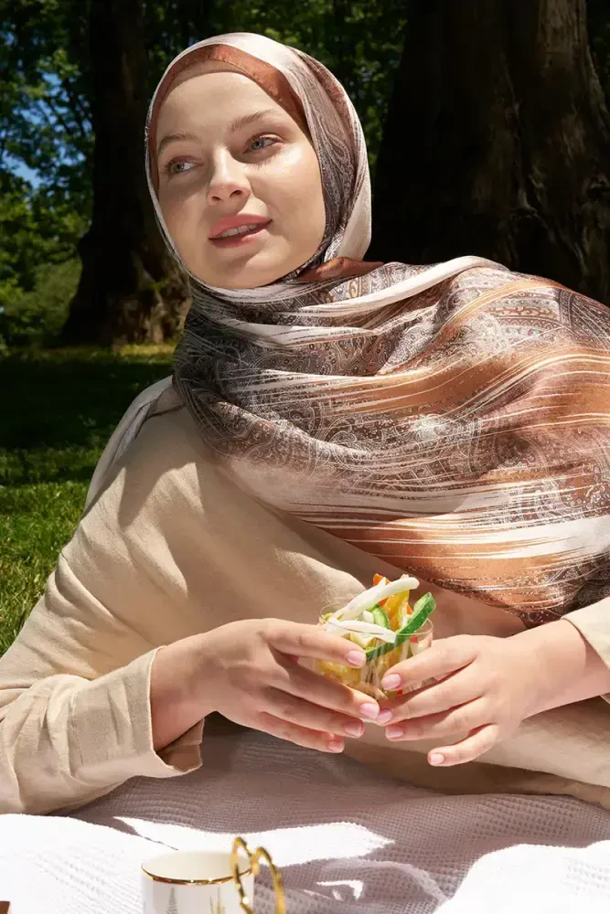 Crystal Hola Desen Şal - Kahverengi - MADAME POLO