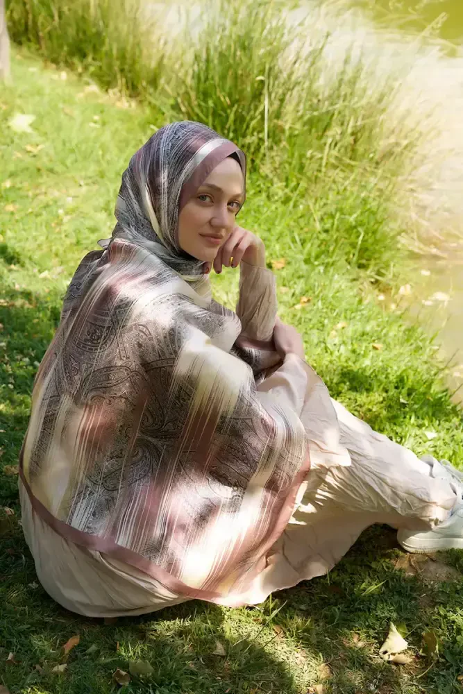 Crystal Hola Desen Şal - Latte - MADAME POLO