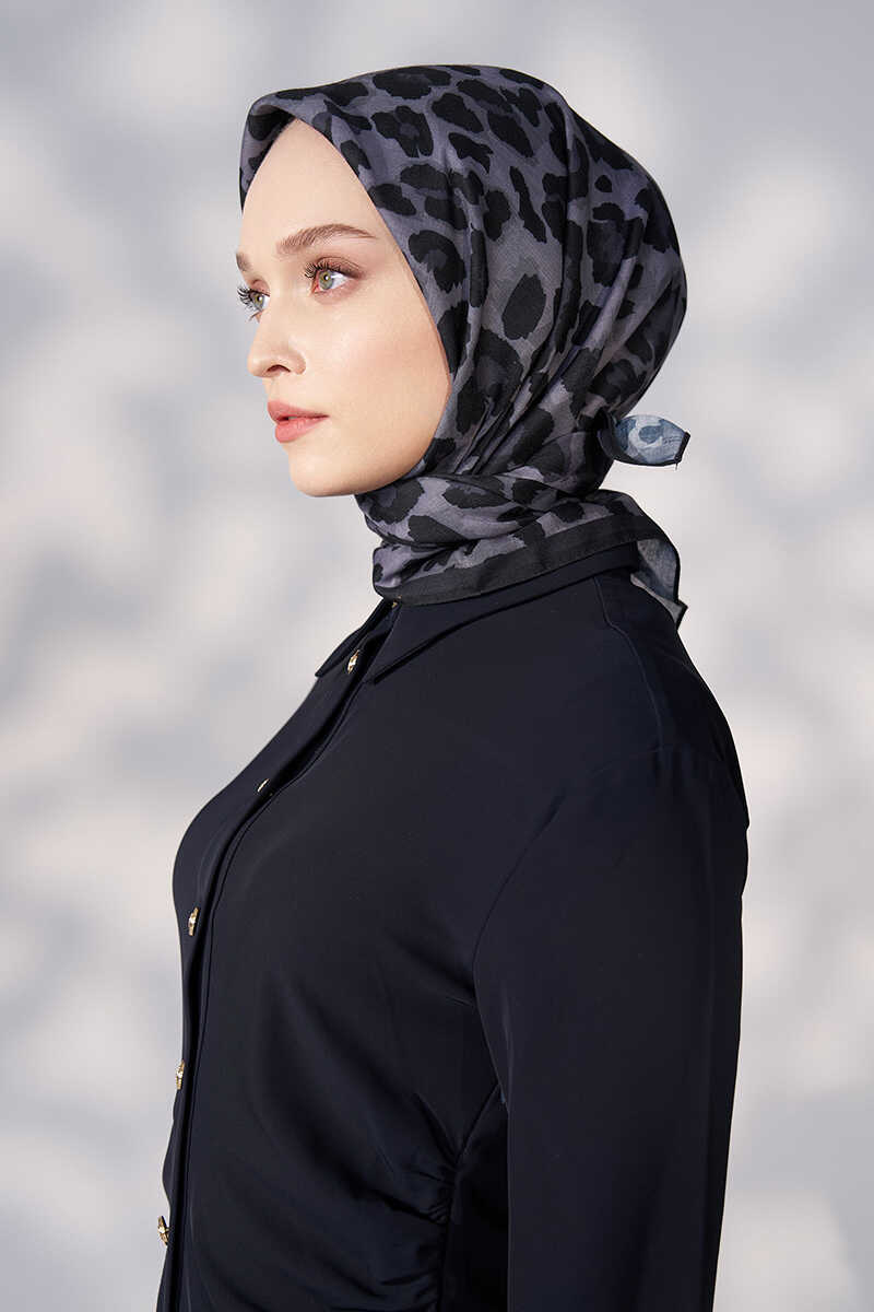 Daisy Leopar Desen Eşarp - Siyah - MADAME POLO