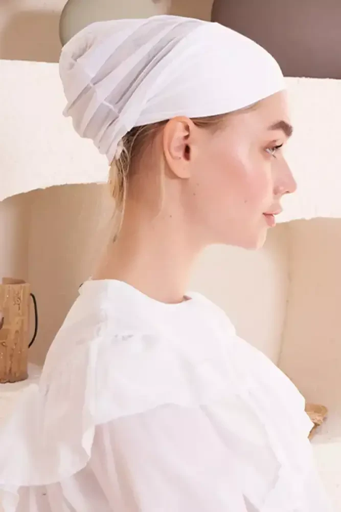 Dikişsiz Fileli Düz Bone - Beyaz - MADAME POLO