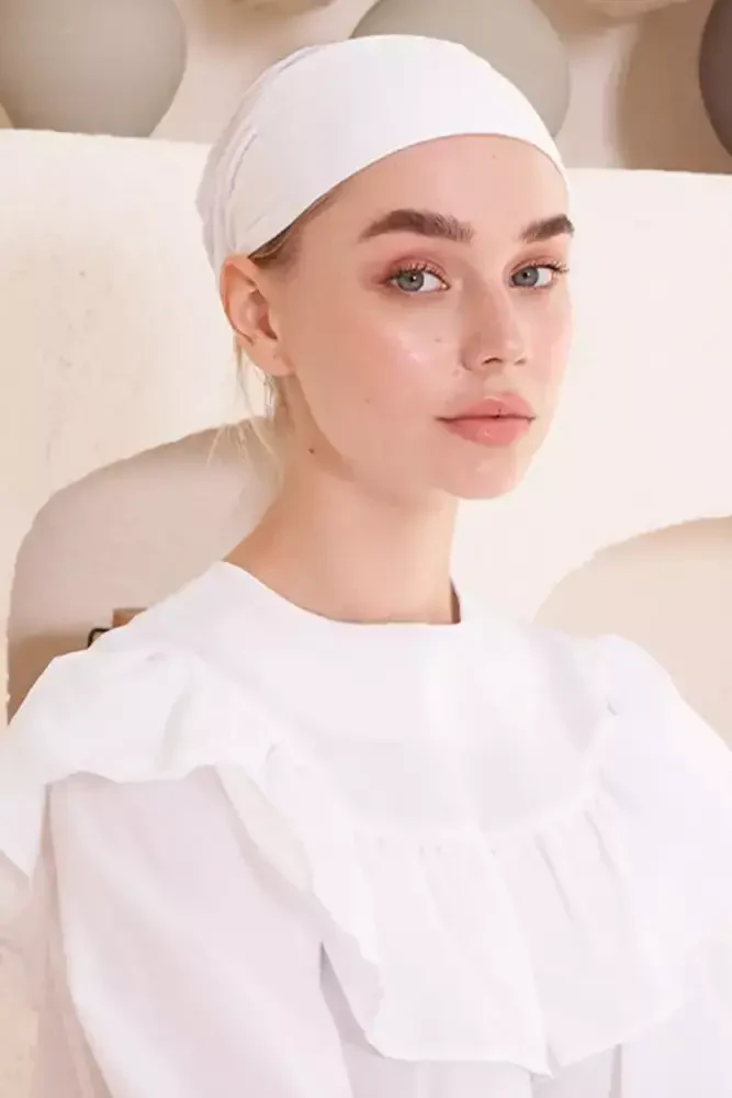 Dikişsiz Fileli Düz Bone - Beyaz - MADAME POLO