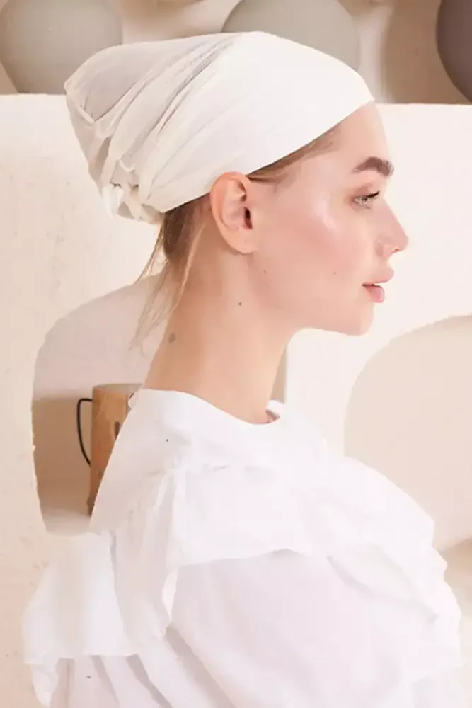 Dikişsiz Fileli Düz Bone - Krem - MADAME POLO