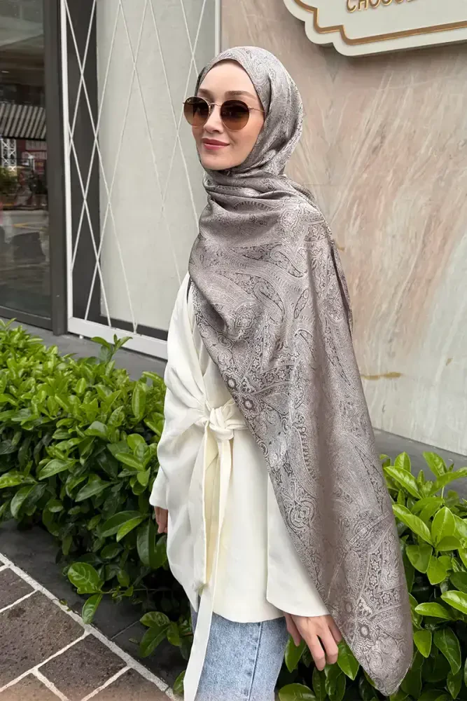 Elegance Silva Desen Jakar Şal - Kahverengi - 1