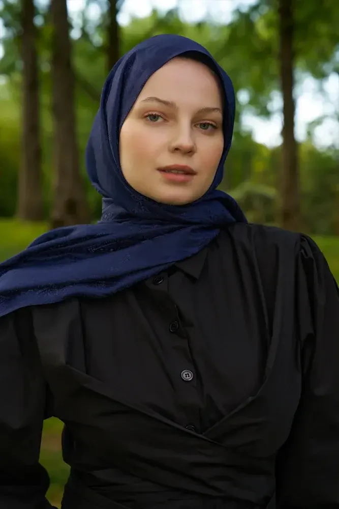 Elegance Silva Desen Jakar Şal - Lacivert - MADAME POLO
