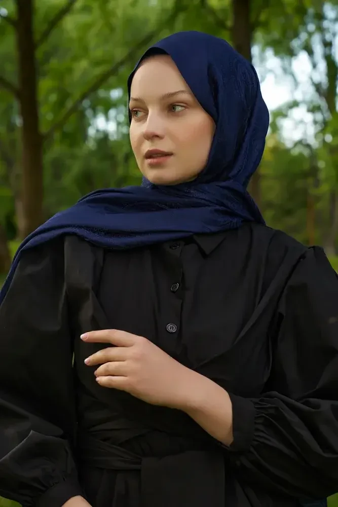 Elegance Silva Desen Jakar Şal - Lacivert - MADAME POLO