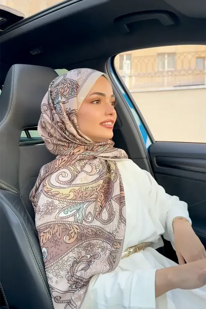 Kübra KOÇ Endless Alive Desen Şal - Latte - MADAME POLO