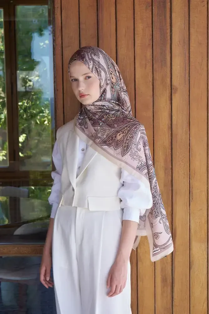 Kübra KOÇ Endless Alive Desen Şal - Latte - MADAME POLO