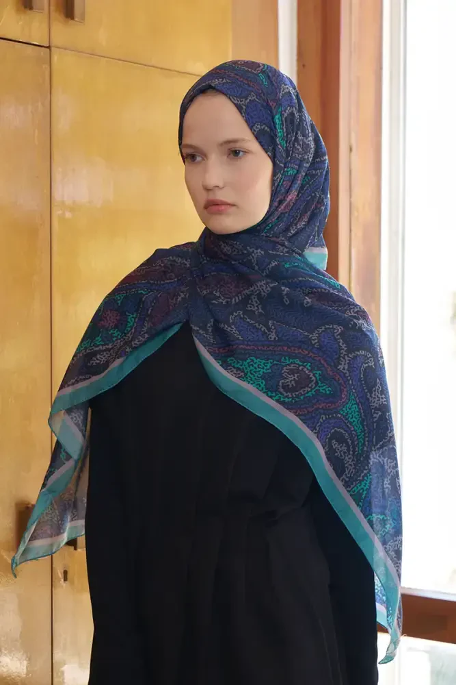 Endless Brise Desen Şal - Gece Mavisi - MADAME POLO