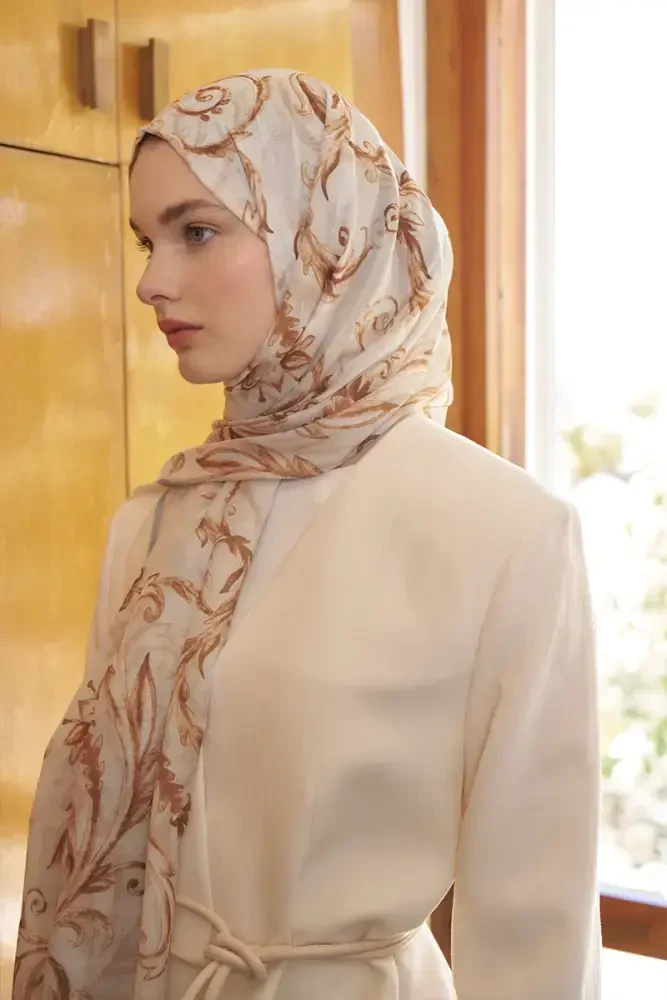 Kübra KOÇ Endless Golden Desen Şal - Sarı - MADAME POLO