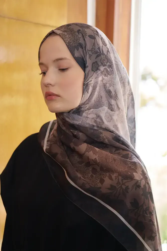 Endless Sunlit Desen Şal - Kahverengi - MADAME POLO