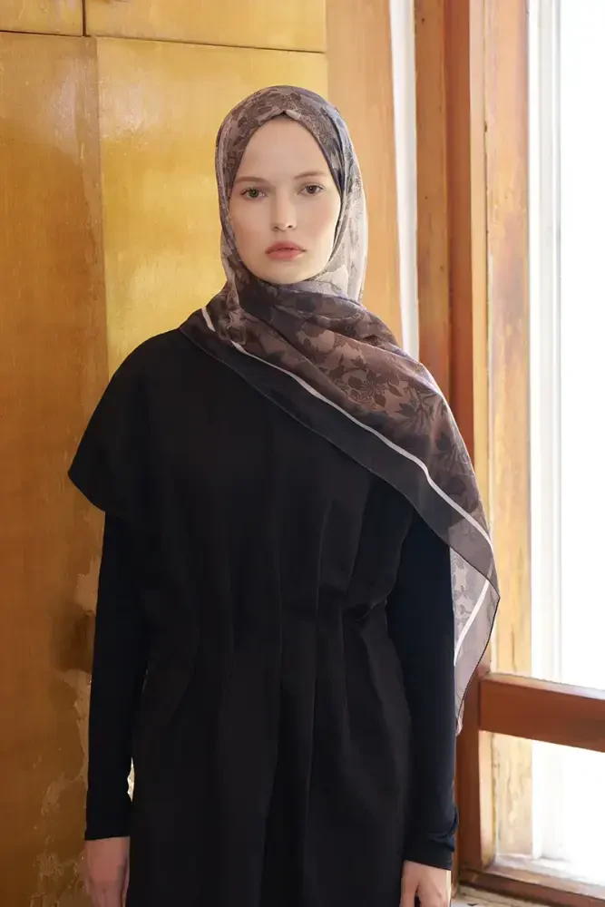 Endless Sunlit Desen Şal - Kahverengi - MADAME POLO