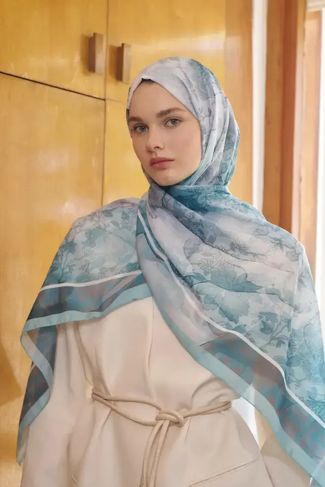 Kübra KOÇ Endless Sunlit Desen Şal - Mint - MADAME POLO