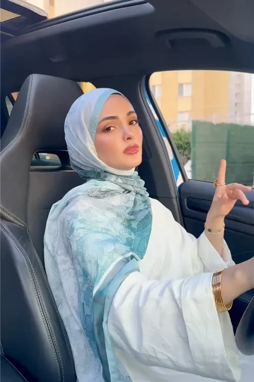 Kübra KOÇ Endless Sunlit Desen Şal - Mint 