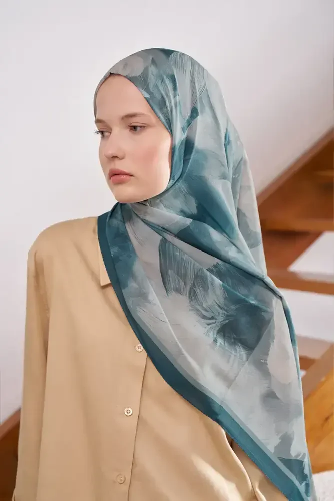 Fransız İpeği Ahenk Desen Şal - Petrol - MADAME POLO