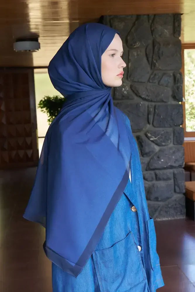 Fransız İpeği Degrade Desen Şal - Lacivert - MADAME POLO