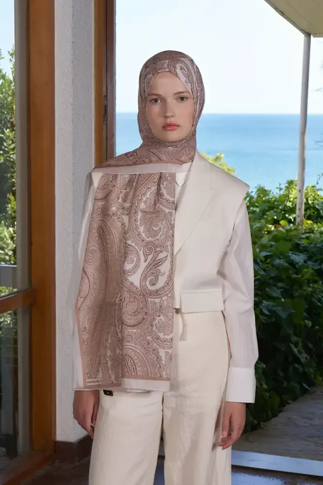 Beyza HURİ Fransız İpeği Saray Desen Şal - Bej - MADAME POLO