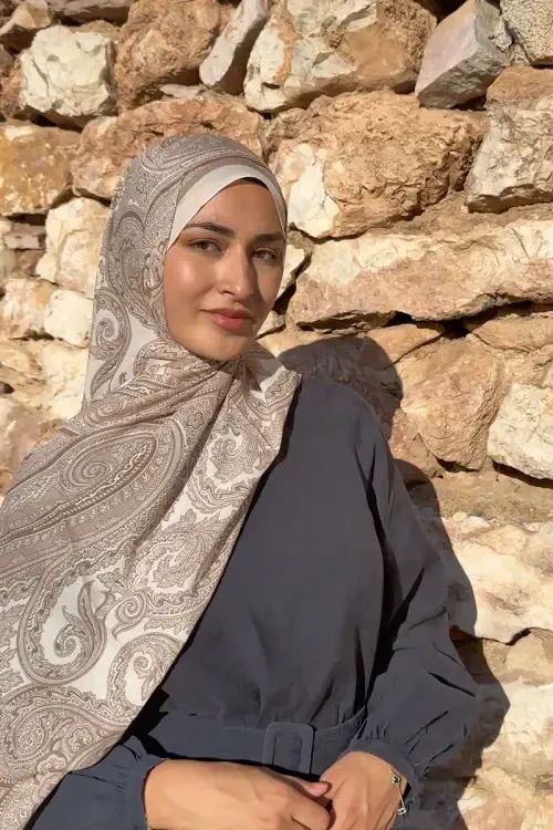 Beyza HURİ Fransız İpeği Saray Desen Şal - Bej 