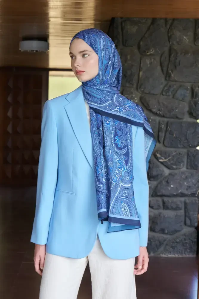Beyza HURİ Fransız İpeği Saray Desen Şal - Lacivert - MADAME POLO