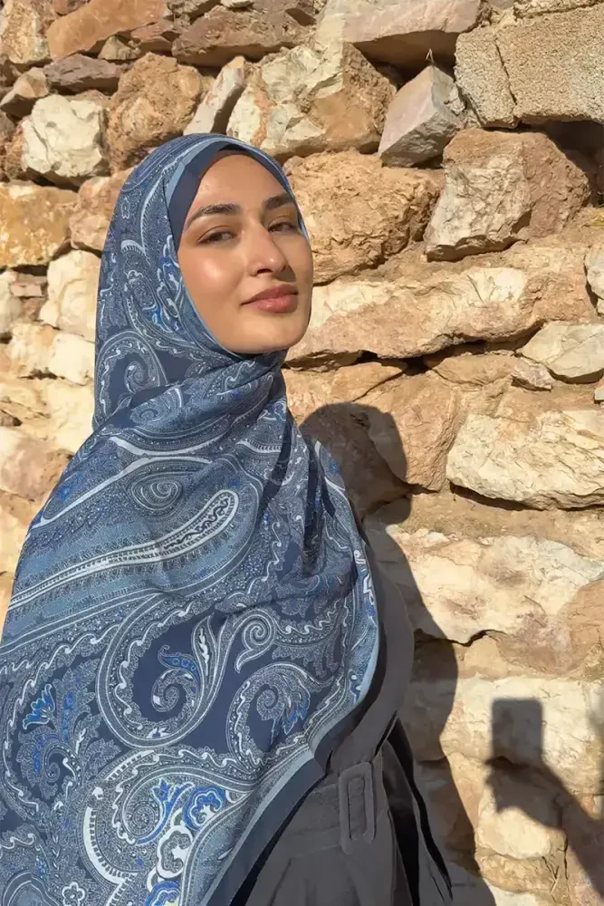 Beyza HURİ Fransız İpeği Saray Desen Şal - Lacivert - MADAME POLO