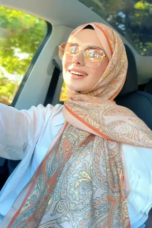 Tuğba BAĞ Fransız İpeği Saray Desen Şal - Turuncu 