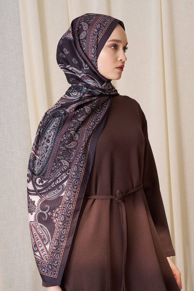 Amine Sercan Historical Dionessa Desen Şal - Acı Kahve - 4