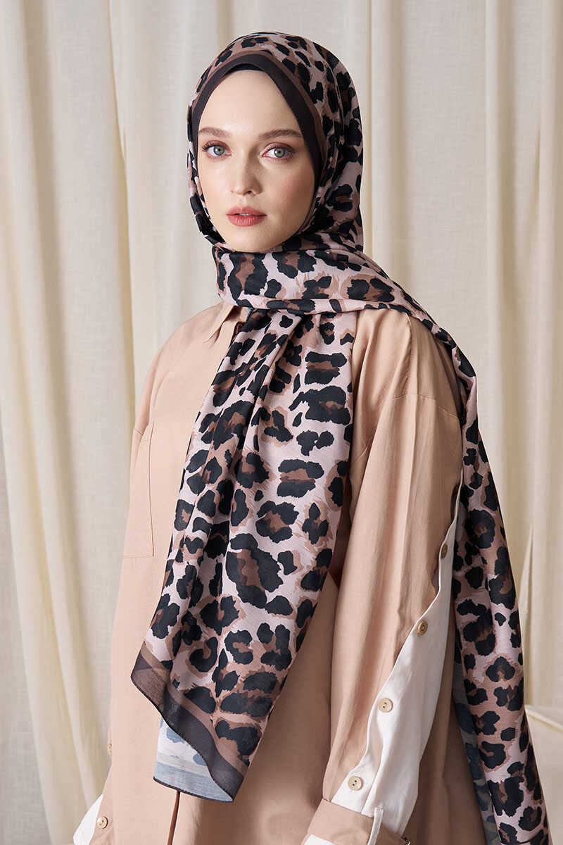 Büşra Sarıcalar Historical Leopar Desen Şal - Bej - MADAME POLO