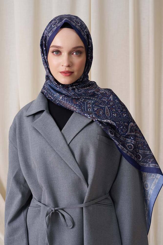Rasiha Geçer Historical Livia Desen Şal - Lacivert - 3