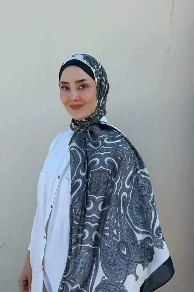 Hyper Retro Desen Şal - Lacivert - MADAME POLO