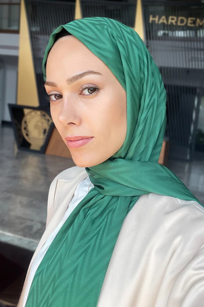 İpeksi Jakar Lisa Şal Zikzak Desen - Benetton Yeşili - MADAME POLO