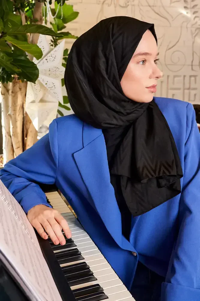 Aybüke Nur Demirci İpeksi Jakar Lisa Şal Zikzak Desen - Siyah - 2