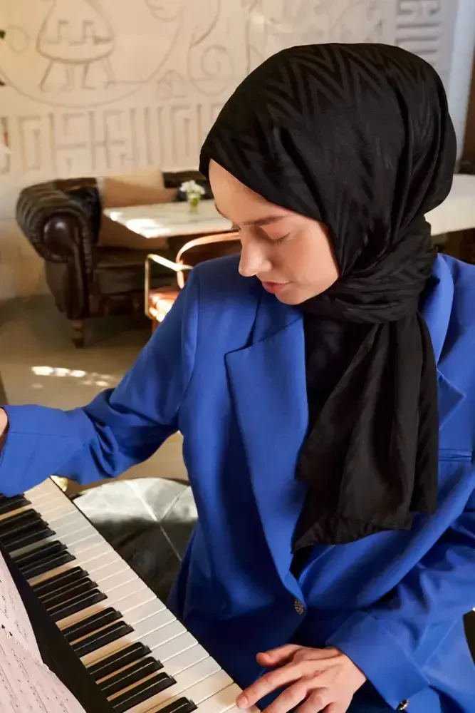 Aybüke Nur Demirci İpeksi Jakar Lisa Şal Zikzak Desen - Siyah - 3