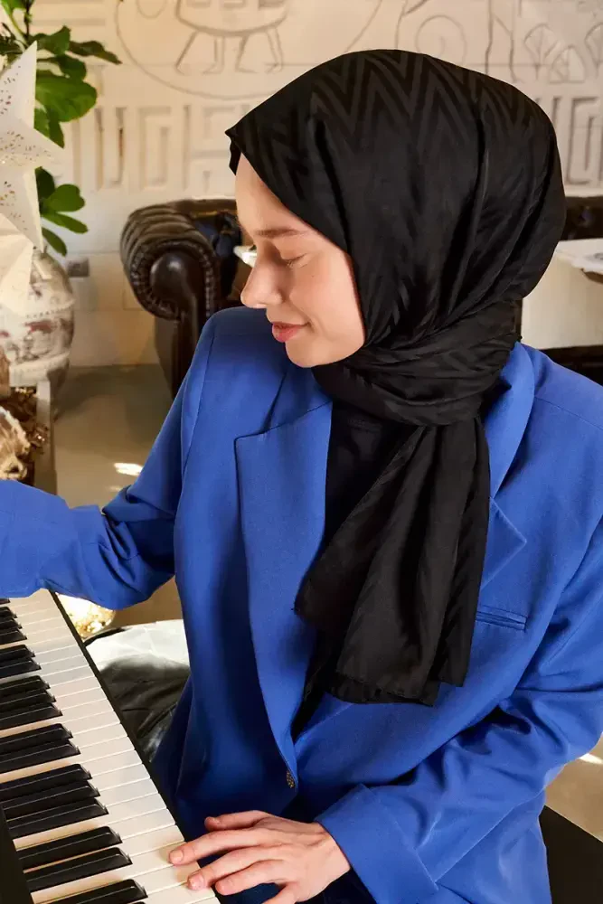 Aybüke Nur Demirci İpeksi Jakar Lisa Şal Zikzak Desen - Siyah - 4