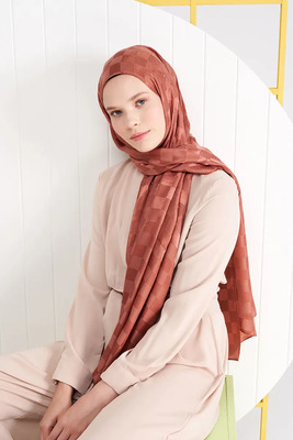 İPEKSİ JAKAR ŞALLAR KIŞIN FAVORİ ŞALI OLACAK!