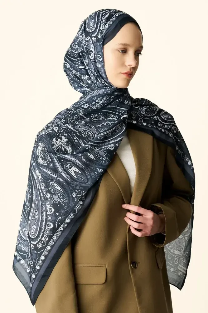 Katre Desenli Pamuk Dokulu Şal - Siyah - MADAME POLO