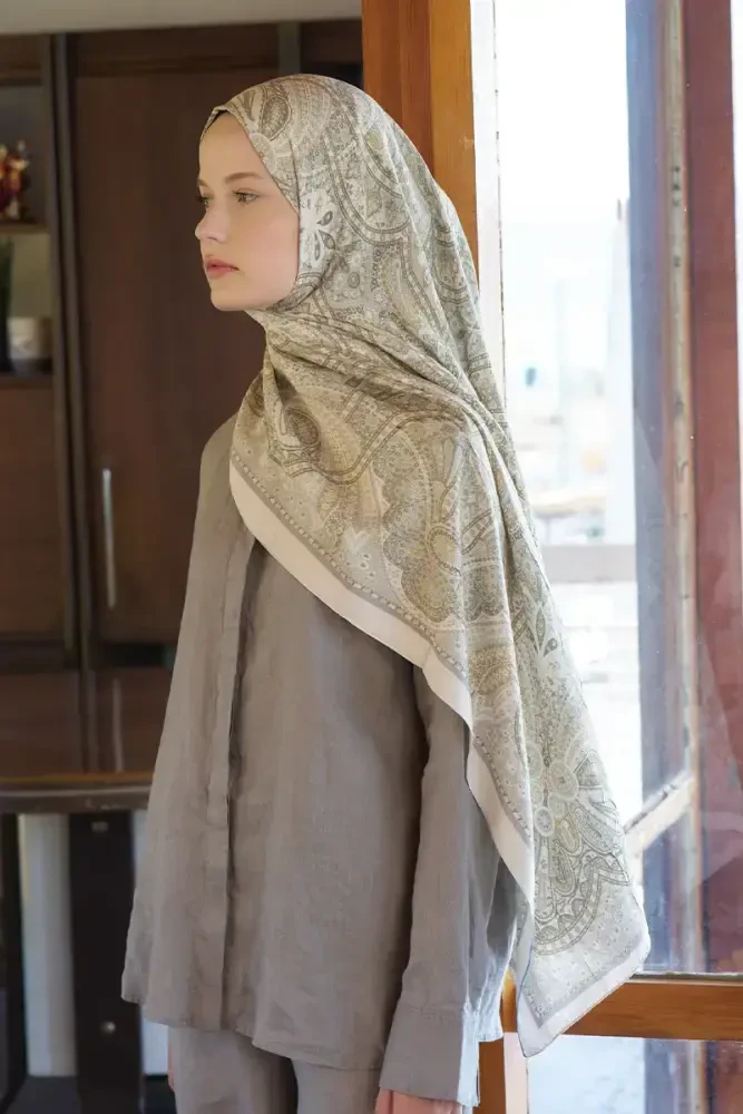 Live Siena Desen Şal - Yağ Yeşili - MADAME POLO