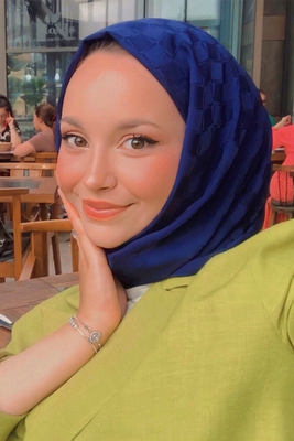 Madame Polo ile Eşarp ve Şal Modasında Farkınızı Ortaya Koyun