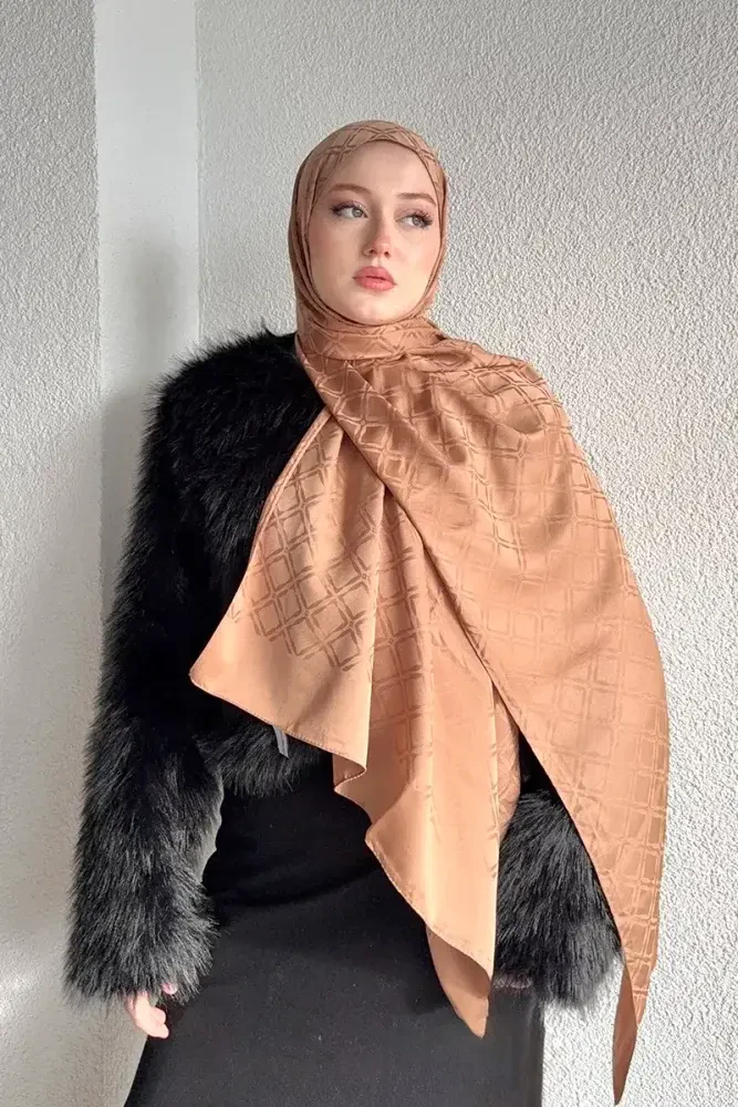 Naiya Jakar Şal Frame Desen - Latte - 4