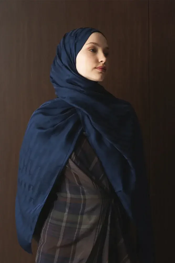 Naiya Jakar Şal Line Desen - Gece Mavisi - MADAME POLO