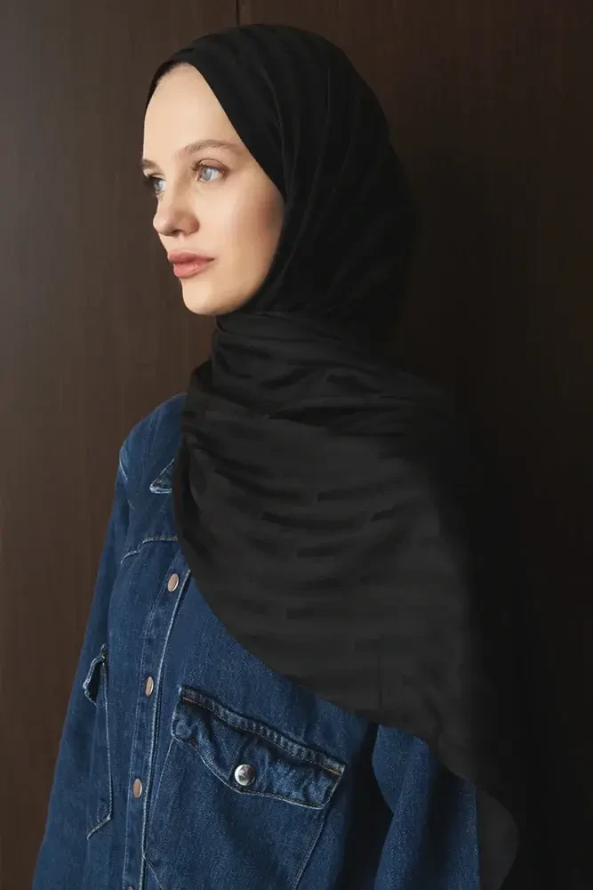 Naiya Jakar Şal Line Desen - Siyah - MADAME POLO