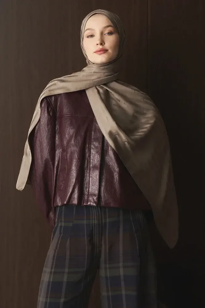 Naiya Jakar Şal Line Desen - Vizon - MADAME POLO