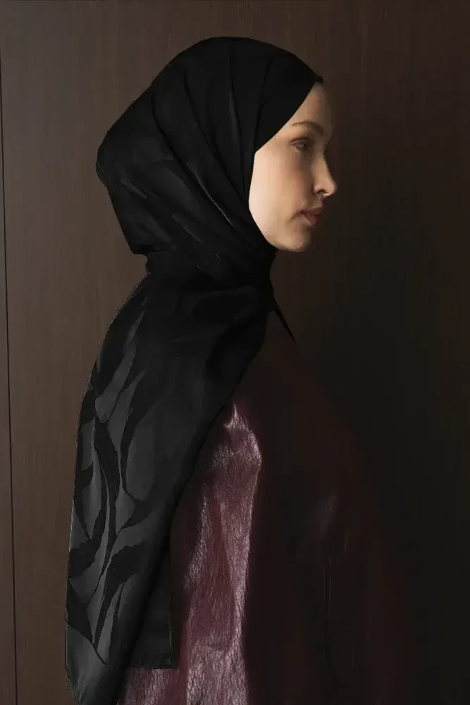 Naiya Jakar Şal Wave Desen - Siyah - MADAME POLO