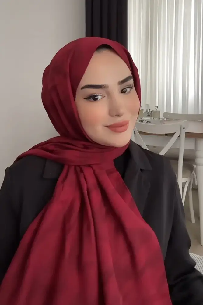 Organic Jacquard Hijab Brush Pattern - Claret Red - 1
