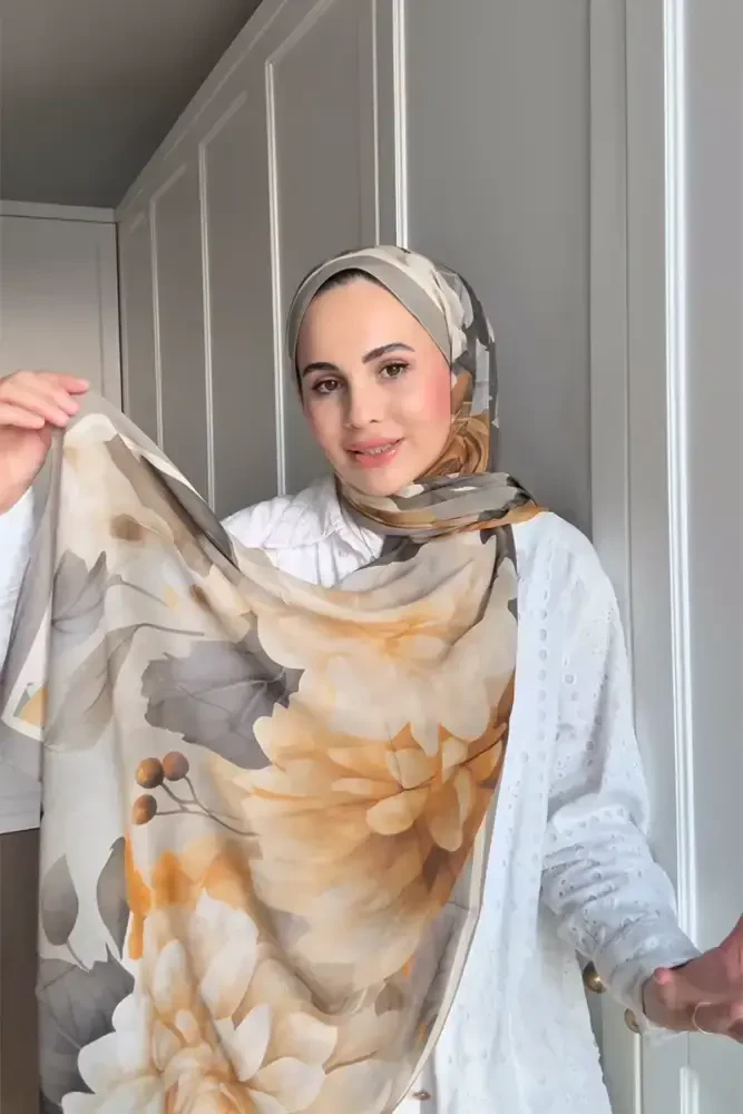 Merve Nur Akyüz Passionate Floret Desen Şal - Nefti - MADAME POLO