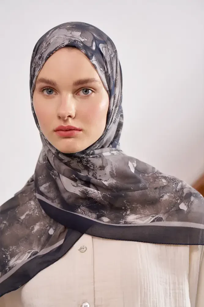 Passionate Solstice Desen Şal - Siyah - MADAME POLO